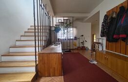 Casă finisata 220 mp, 2 corpuri de cladire , teren 261 mp, cart Gruia !