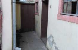 Casa de vanzare, 3 camere, 160 mp utili, 813 mp teren, zona de case!