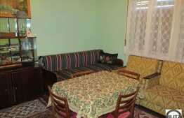 Casa de vanzare, 3 camere, 160 mp utili, 813 mp teren, zona de case!