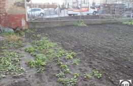 Casa de vanzare, 3 camere, 160 mp utili, 813 mp teren, zona de case!