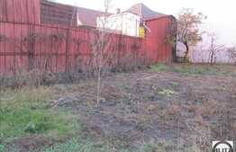 Casa de vanzare, 101 mp, cu teren aferent de 900 mp si front la strada de 20 ml!