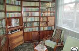 Casa de vanzare, 101 mp, cu teren aferent de 900 mp si front la strada de 20 ml!