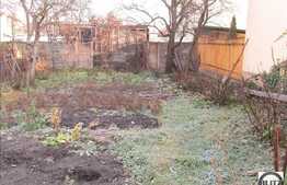 Casa mansardabila, 2 camere, 90 mp, 600 mp teren, front 12 ml, zona linistita!