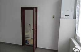 Casa de vanzare 45 mp utili, cu teren de 118 mp, zona centrala!