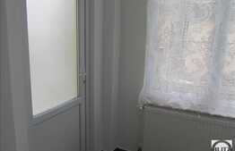 Casa de vanzare 45 mp utili, cu teren de 118 mp, zona centrala!