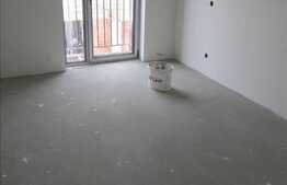 De vanzare casa insiruita, 135 mp, gradina 140 mp, semifinisata, zona Europa !