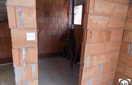 Duplex 120 mp, teren 250 mp, semifinisat, zona strazii Donath!