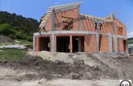 Duplex 120 mp, teren 250 mp, semifinisat, zona strazii Donath!