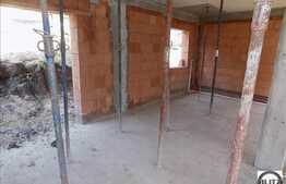 Duplex 120 mp, teren 250 mp, semifinisat, zona strazii Donath!