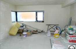 Vanzare casa 5 camere, 160 mp, 500 mp teren, front la 2 strazi, zona de case!