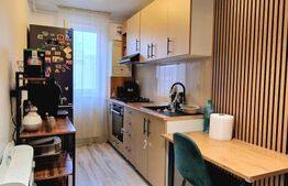 Apartament modern cu 2 dormitoare, etajul 2, parcare, Cetatii