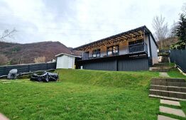 Cabană de vis pe malul lacului Someșul Cald – ponton propriu, business la cheie