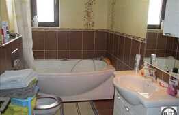 Duplex cu 13 camere, 533 mp, teren 1000 mp, imobil nou, partial finisat!