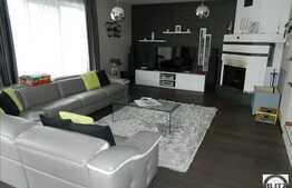 Casa moderna, 385 mp utili, teren 900 mp, imobil nou, zona linistita de case!