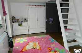 Casa moderna, 385 mp utili, teren 900 mp, imobil nou, zona linistita de case!