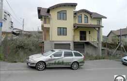 Casa de vanzare in zona Campului, D+P+M, 324 mp utili,555 mp teren!