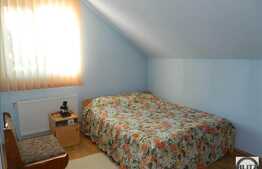 Casa 5 camere, 130 mp, teren 500 mp, 2 fronturi stradale 46 ml, zona linista!