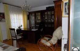 Casa cuplata cu 4 camere, 180 mp utili, teren 400 mp, zona linistita de case