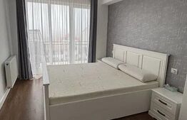 Apartament 3 camere, parcare, zona Vivo