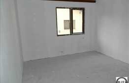 Vanzare casa 98 mp utili, teren 200 mp, front 13.6 ml, semifinisat, imobil nou