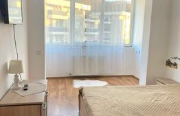 Apartament spatios cu 2 camere, 67mp, etaj intermediar, parcare, Florilor