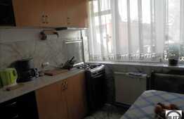 Casa de vanzare 200 mp, teren 386 mp, imobil nou, zona accesibila catre centru!