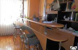 Casa de vanzare 200 mp, teren 386 mp, imobil nou, zona accesibila catre centru!