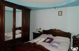 Casa individuala de vanzare, 200 mp, 500 mp teren, mobilata, zona Plopilor