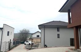 Casa individuala ,  2 parcări, Eficienta energetica NZEB,  Apahida 