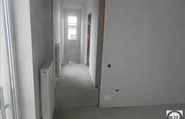 Casa insiruita, 4 camere, 118 mp, 210 mp teren, imobil nou, complex privat!