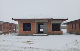 Casa individuala 103-108 mp, semifinisata, intr-un cartier nou in Mihai Viteazu