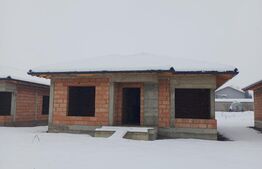 Casa individuala 103-108 mp, semifinisata, intr-un cartier nou in Mihai Viteazu