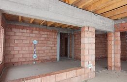 Casa individuala la rosu 103-108mp, intr-un cartier nou in Mihai Viteazu