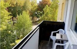 Apartament 3 camere, decomandat, zona UMF