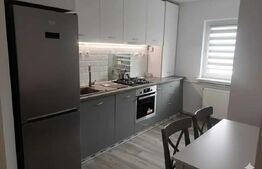 Apartament 3 camere, decomandat, zona UMF