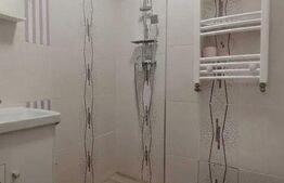 Apartament 3 camere, decomandat, zona UMF