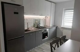 Apartament 3 camere, decomandat, zona UMF