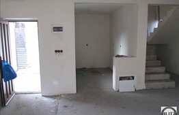 Duplex de vanzare, 90 mp utili, teren 200 mp, semifinisat, zona Fabricii!