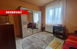 Apartament decomandat, 60 mp, etaj 2, cu pivnita in acte 16 mp