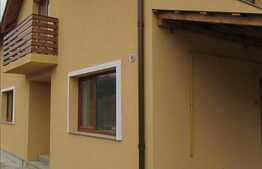 Casa de vanzare, 125 mp utili, teren 205 mp, P+E1, front stradal 13 ml!