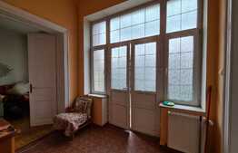 Casa individuala de vanzare, 180 mp, teren 1000 mp, zona Pasapoarte!