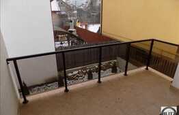 Casa individuala de vanzare, 300 mp utili, teren 414 mp, zona linistita!