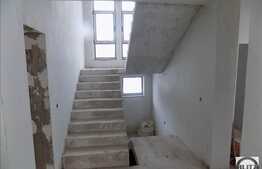 Casa individuala de vanzare, 300 mp utili, teren 414 mp, zona linistita!