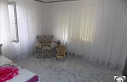 Penthouse cu 5 camere, 220 mp, imobil nou, 2 garaje, terasa, zona Iulius Mall