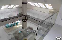 Penthouse cu 5 camere, 220 mp, imobil nou, 2 garaje, terasa, zona Iulius Mall