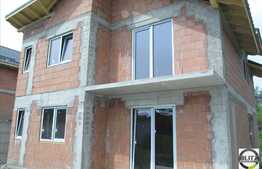 Casa individuala, semifinisata, 128 mp, teren 400 mp, parcare, terasa, balcon!