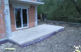 Casa individuala, semifinisata, 128 mp, teren 400 mp, parcare, terasa, balcon!