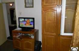 Vanzare apartament cu 3 camere, 45 mp, zona strazii Garbau