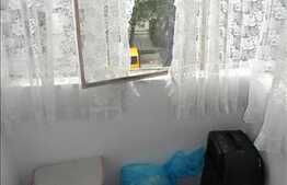 Vanzare apartament cu 3 camere, 45 mp, zona strazii Garbau