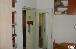 Vanzare apartament cu 3 camere, 45 mp, zona strazii Garbau